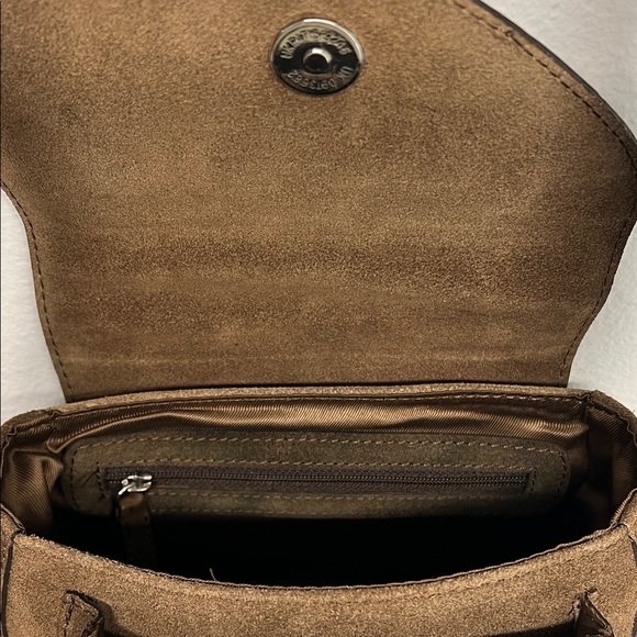 Artisans Of India | Leather Crossbody Bag - Picture 7 of 14